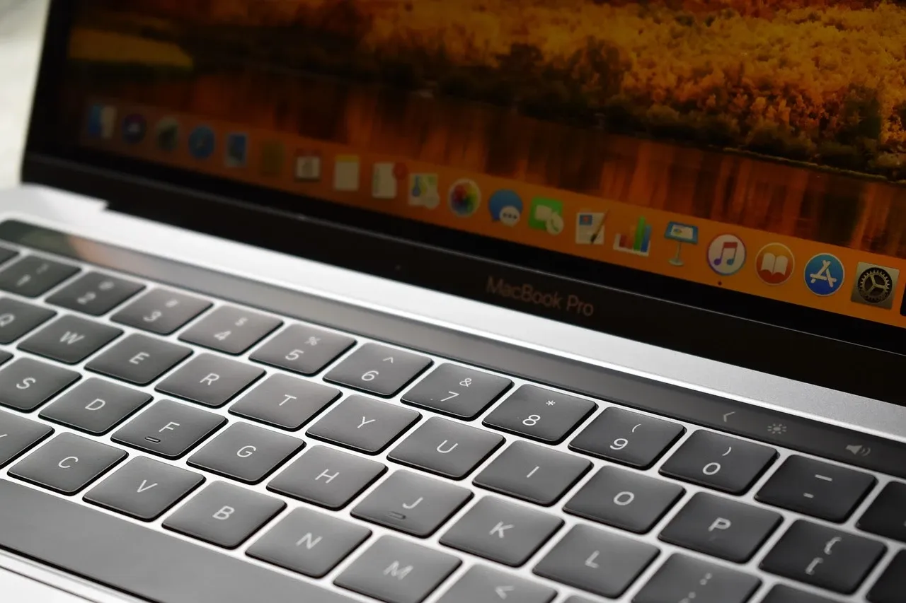 Optimize Your Smart Home with the Right Hub